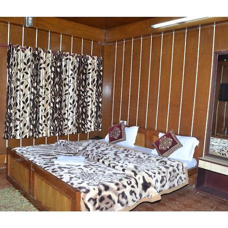 Hotel Rock Stone Mussoorie Dış mekan fotoğraf